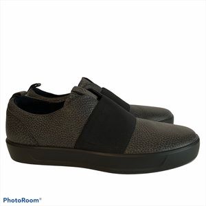 Ecco woman’s 41 10 soft band black leather slip on sneaker walking comfort shoe